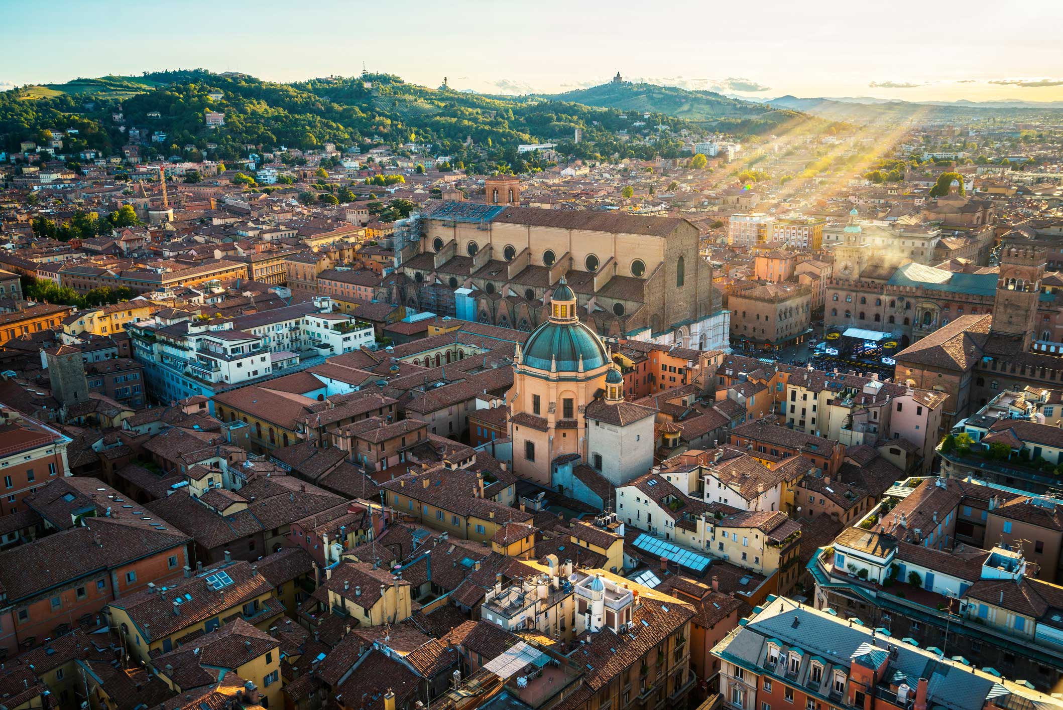bologna-aerial-view-san-petronio-basilica