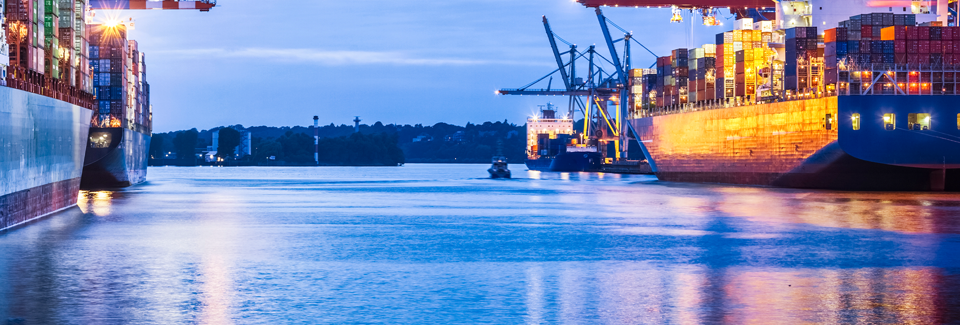 container-ships-port-twilight-logistics
