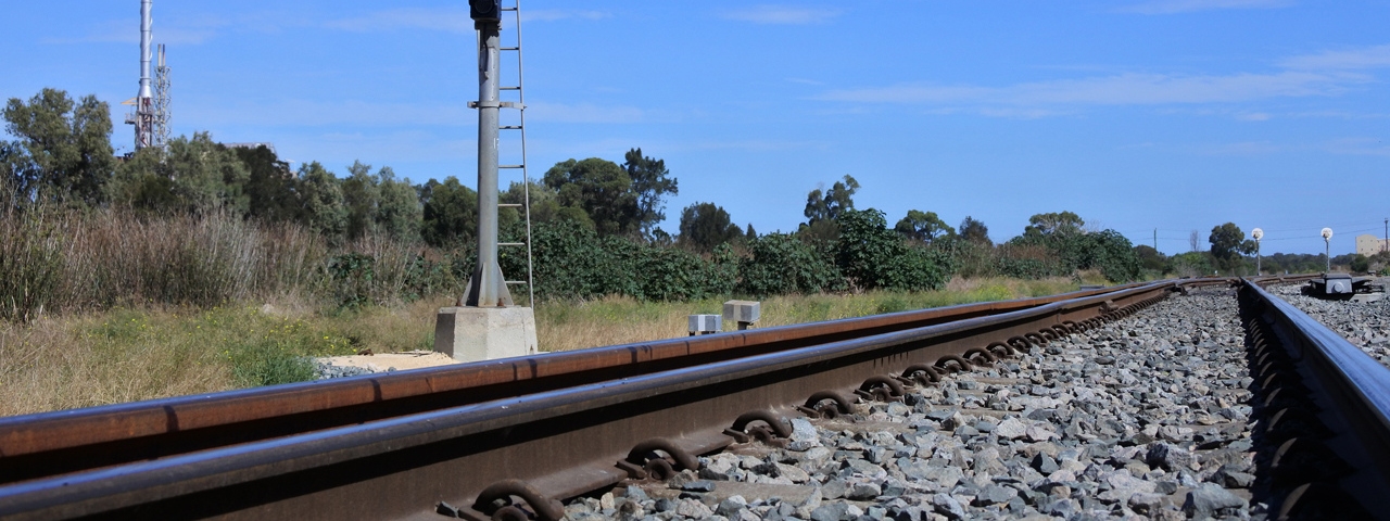 dyk-australia-longest-straight-rail-tracks