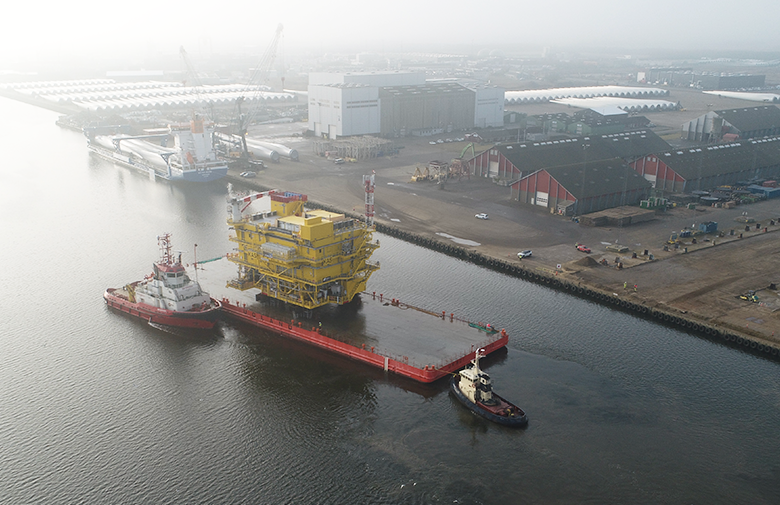 industrial-port-barge-offshore-platform