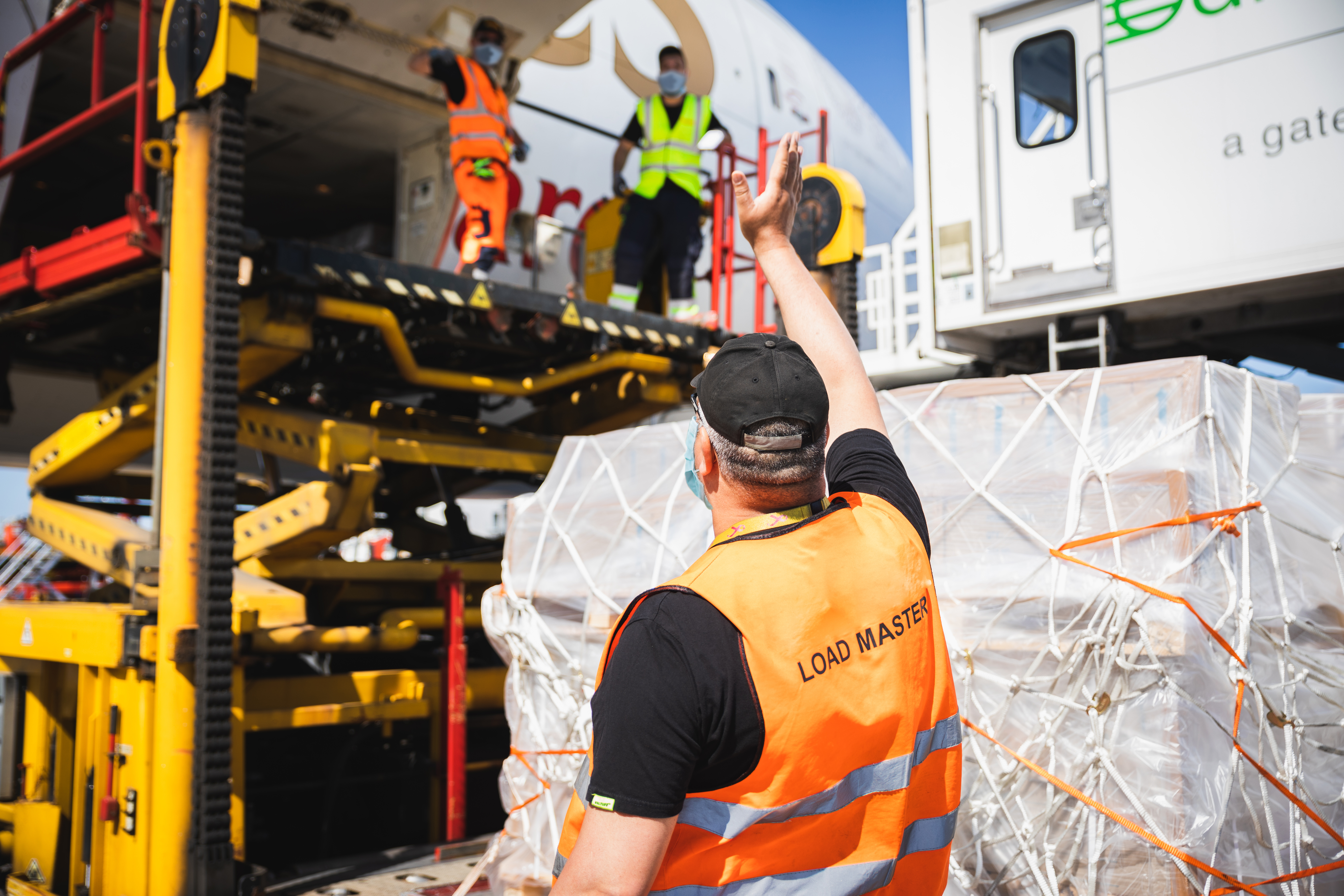 sgl-north-american-ltl-cargo-loading